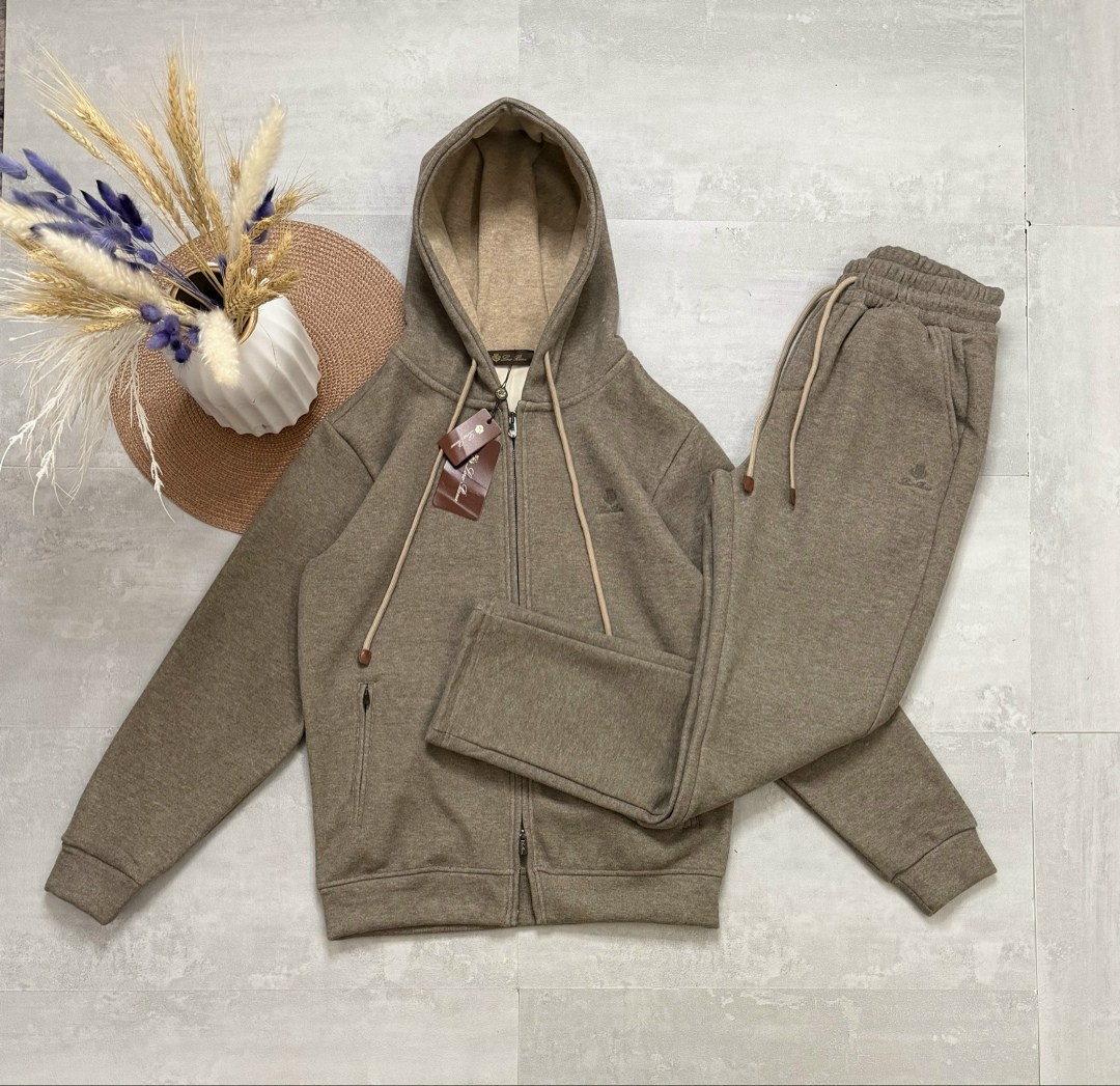 спортивный костюм brunello cucinelli,костюм спортивный loro piana,спортивный костюм лоро пиано мужской,костюм спортивный,спортивный костюм loro piana мужской
