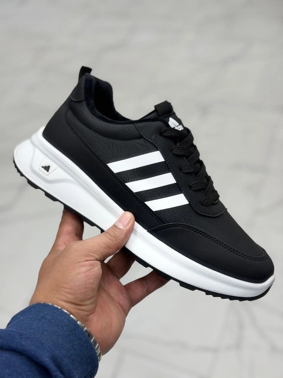 кроссовки adidas мужские,мужской кроссовки,кроссовки adidas,,кроссовки мужские кожаные