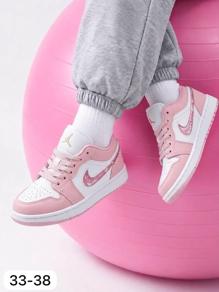 кроссовки,женские кроссовки nike,спортивная ,женские кроссовки,кроссовки спортивные кеды nike