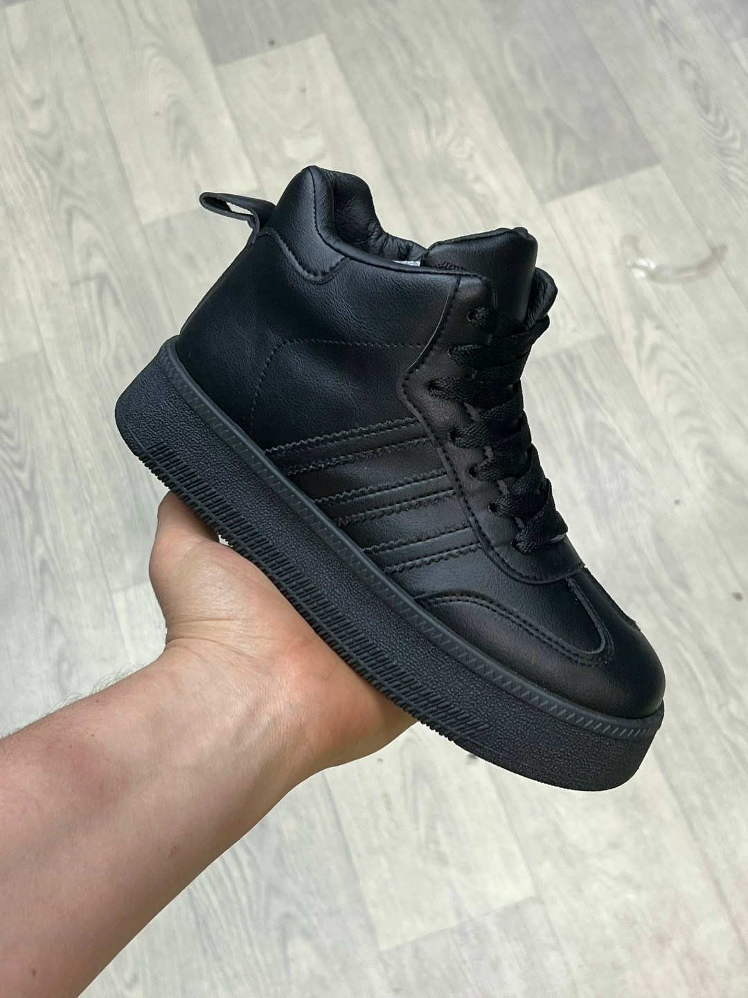 зимние кроссовки adidas,кроссовки adidas,женские зимние кроссовки,зимние кроссовки,кроссовки зим