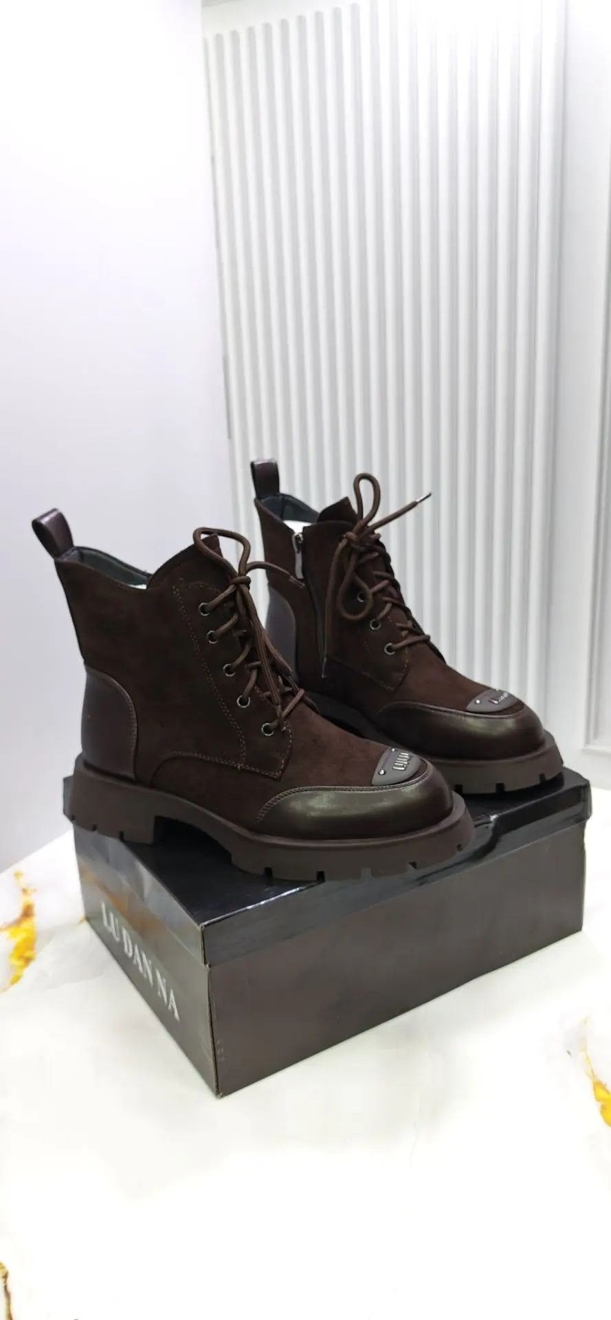 ,ботинки brunello cucinelli,ботинки,женские ботинки,замшевые ботинки