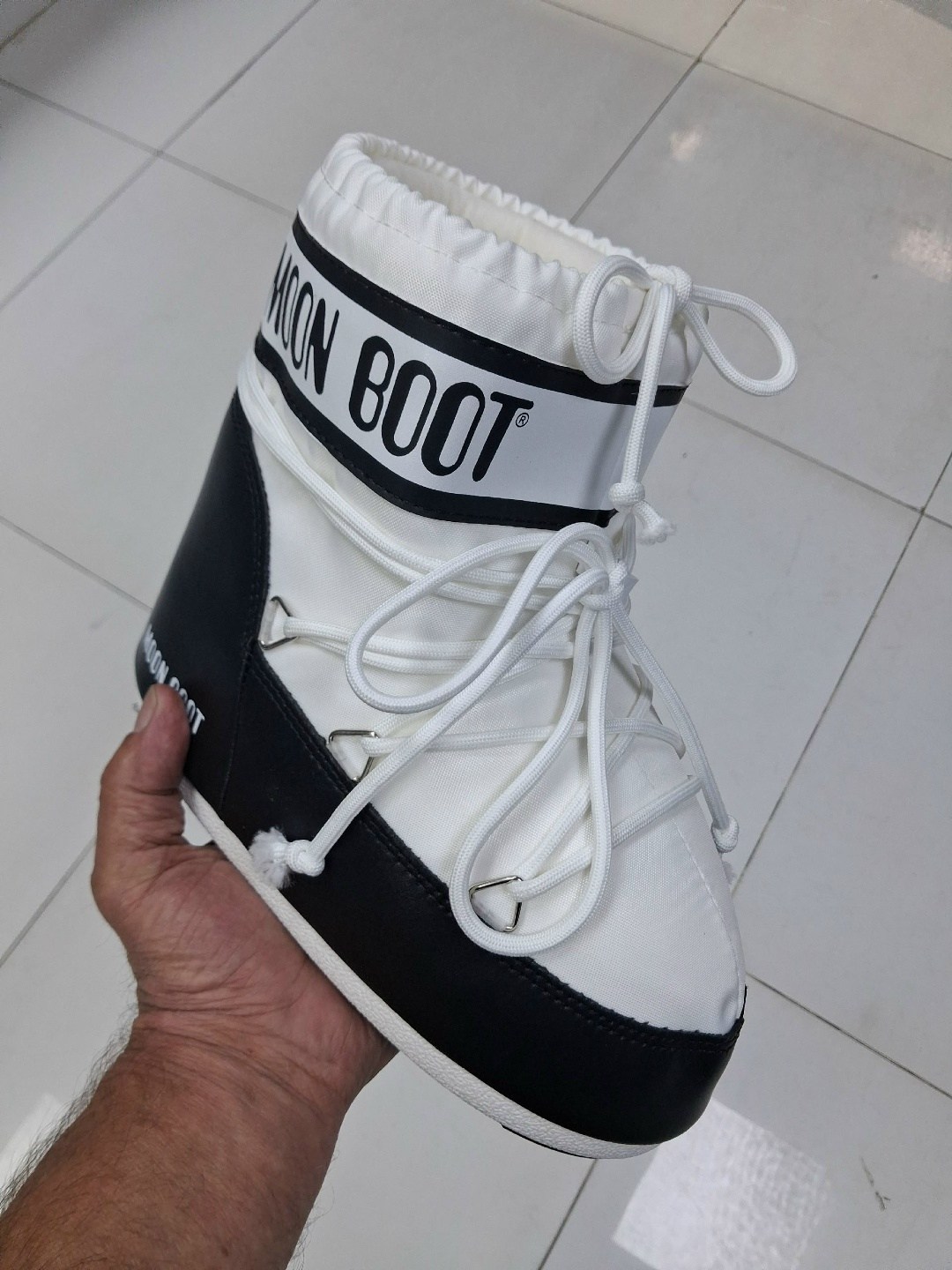 moon boot kids сапоги луноходы серебристый,луноходы женские,зимние ботинки moon boot,moon boot classic low glance silver,мун бут