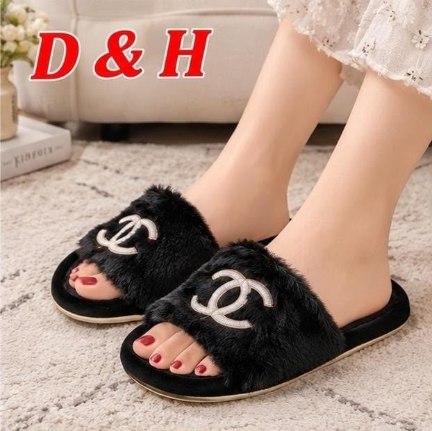 тапочки chanel,,модные тапочки,тапочки женские,chanel slippers