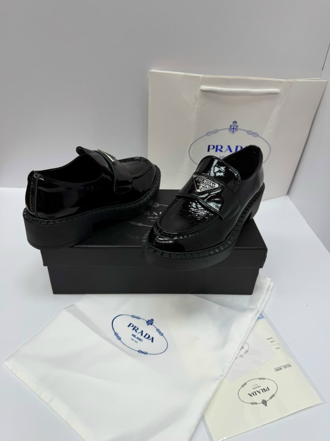 лоферы prada,,prada туфли,лоферы женские prada,прада лоферы