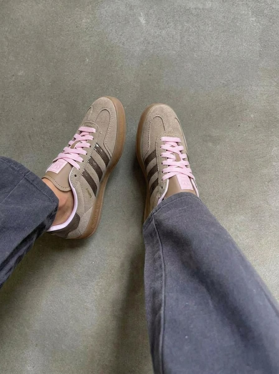 женские кроссовки adidas handball spezial бежевые,женские кроссовки adidas handball spezial ji2651 бежевый,кроссовки adidas originals handball spezial,adidas originals handball spezial,кроссовки adida