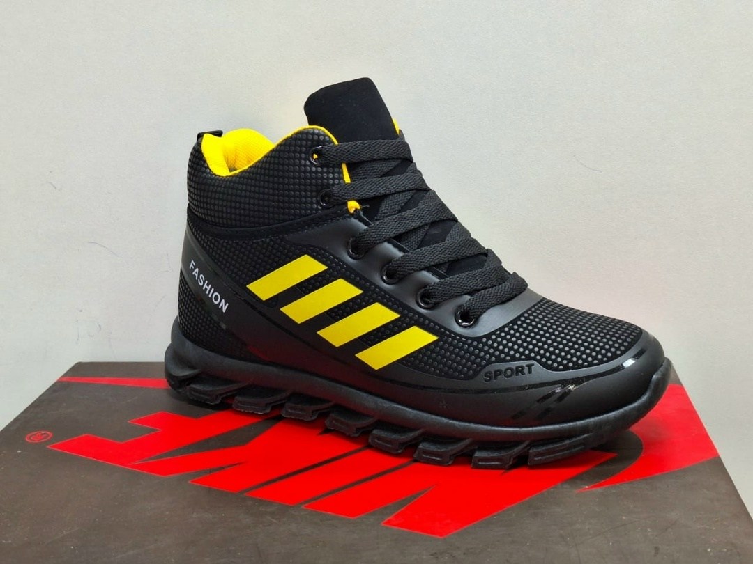 кроссовки зимние adidas,кроссовки мужские зимние,зимние кроссовки мужские адидас,barzu кроссовки зимние адидас marathon tr 20,кроссовки мужские зимние adidas