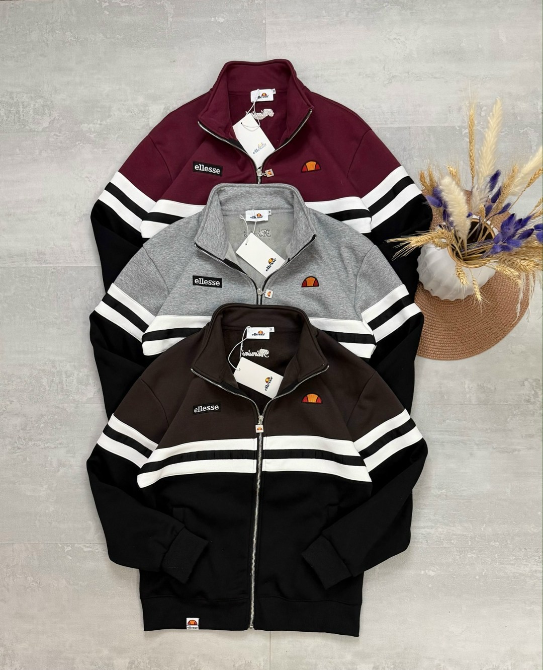 олимпийка ellesse,олимпийка ellesse rimini,ветровка мужская ellesse rimini track top,кофта ellesse,олимпийка ellesse ellesse цвет белый черный