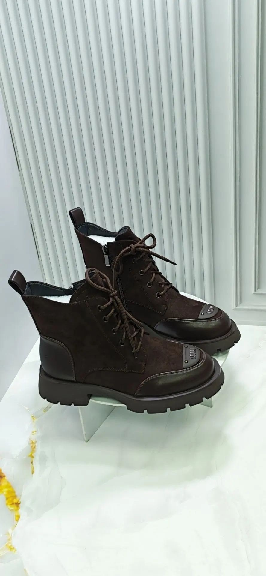 ,ботинки brunello cucinelli,ботинки,женские ботинки,замшевые ботинки