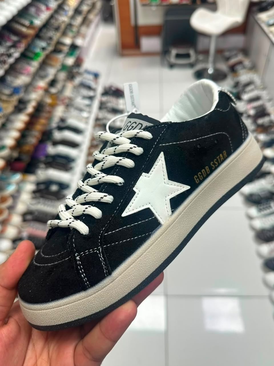 ,кеды golden goose superstar замшевые персиковые,кеды golden goose,женские кеды golden goose,обуви
