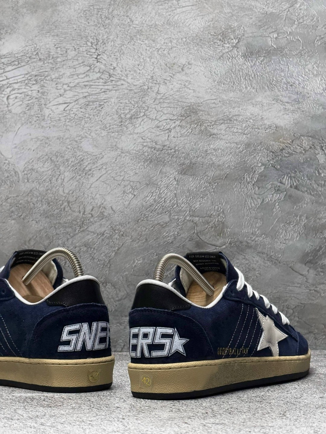 ,golden goose кроссовки,мужские кроссовки golden goose ball star leather/suede star,кеды golden goose,golden goose men's ball star suede low-top sneakers