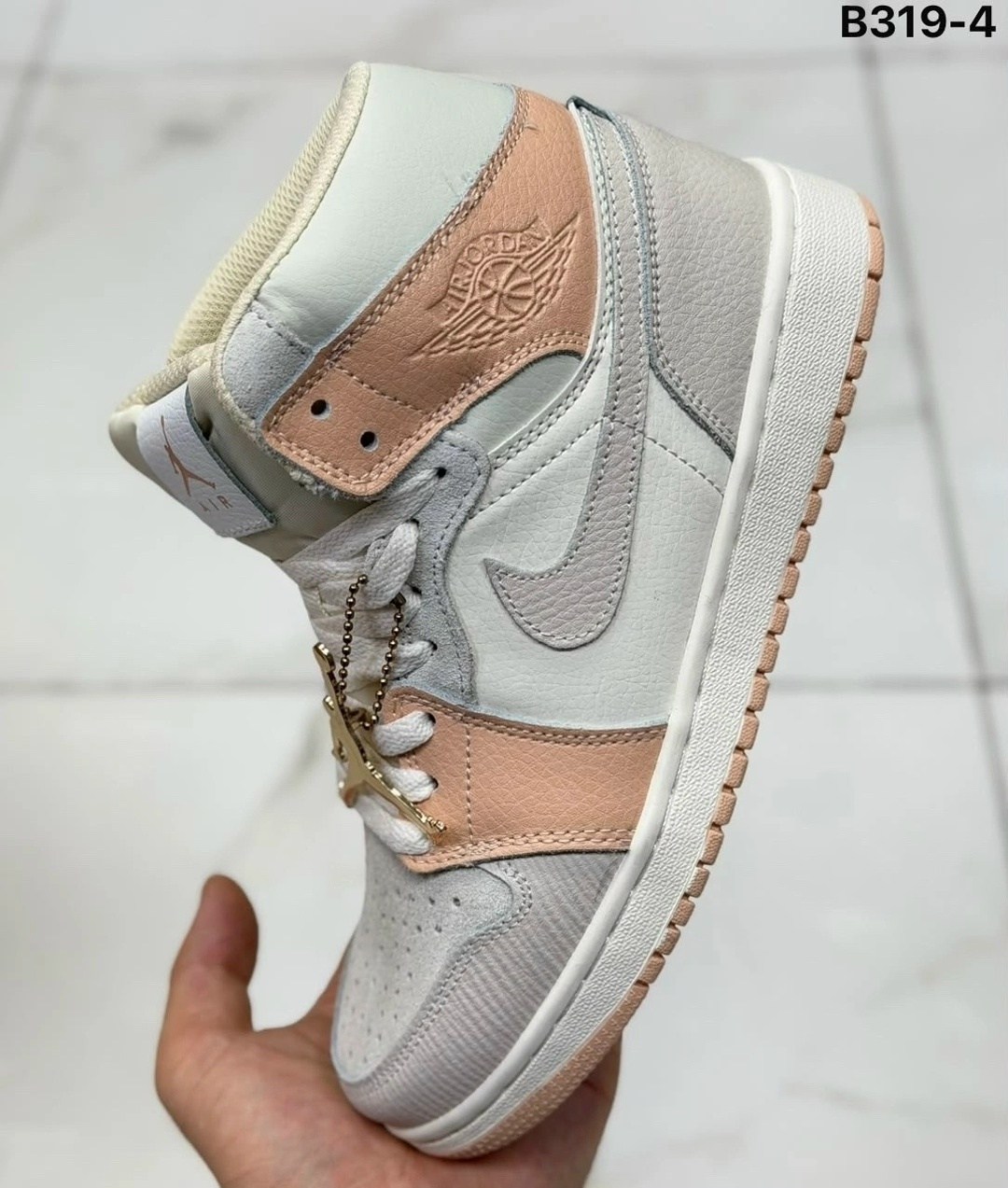 кроссовки nike air jordan 1,мужские кроссовки nike air jordan 1 retro high,кроссовки nike air jordan 1 retro high,кроссовки мужские nike air jordan,кроссовки nike air jordan