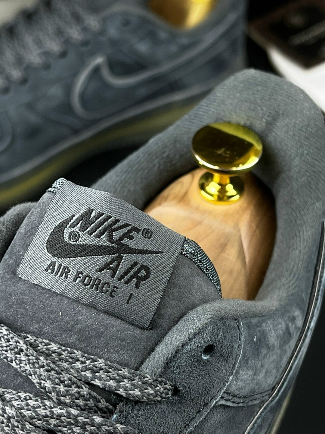 кросcовки nike air force 1,nike x reigning champ air force 1 low серые замша мужские,nike air force 1 low grey suede,nike air force 1 low,кроссовки nike x reigning champ air force 1 low