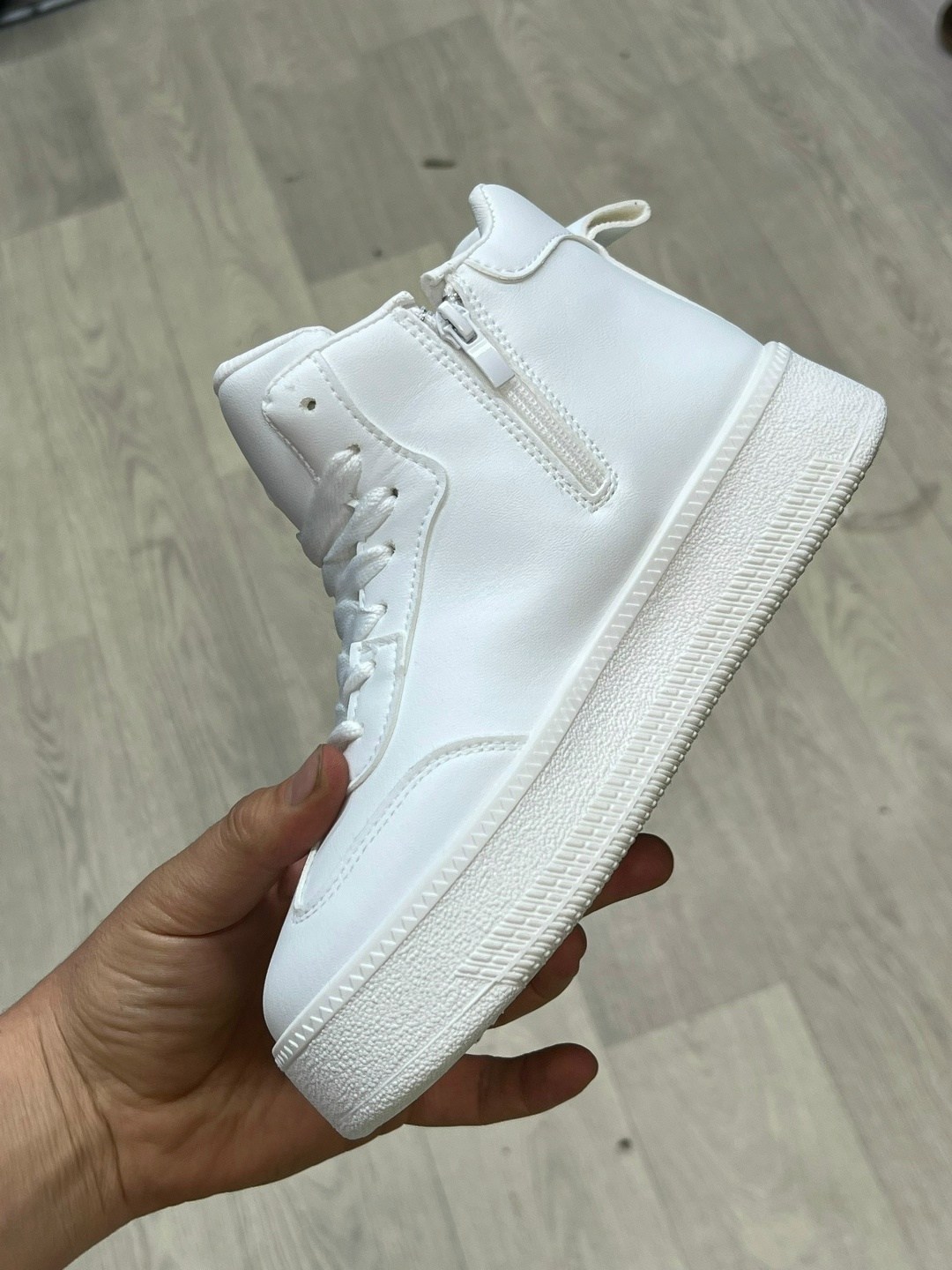 зимние кроссовки adidas,кроссовки adidas,женские зимние кроссовки,зимние кроссовки,кроссовки зим