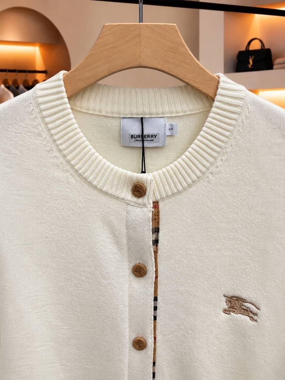 кардиган burberry,бежевый кардиган,шерстяной кардиган burberry,вязаные кардиганы,модели кардиган