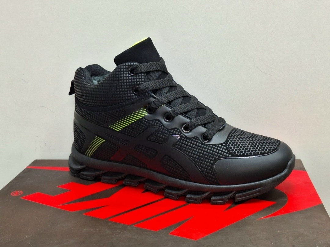 кроссовки зимние adidas,кроссовки мужские зимние,зимние кроссовки мужские адидас,barzu кроссовки зимние адидас marathon tr 20,кроссовки мужские зимние adidas