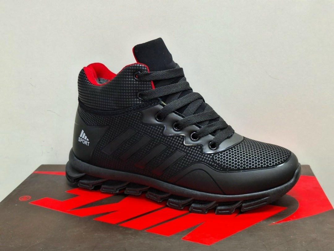 кроссовки зимние adidas,кроссовки мужские зимние,зимние кроссовки мужские адидас,barzu кроссовки зимние адидас marathon tr 20,кроссовки мужские зимние adidas