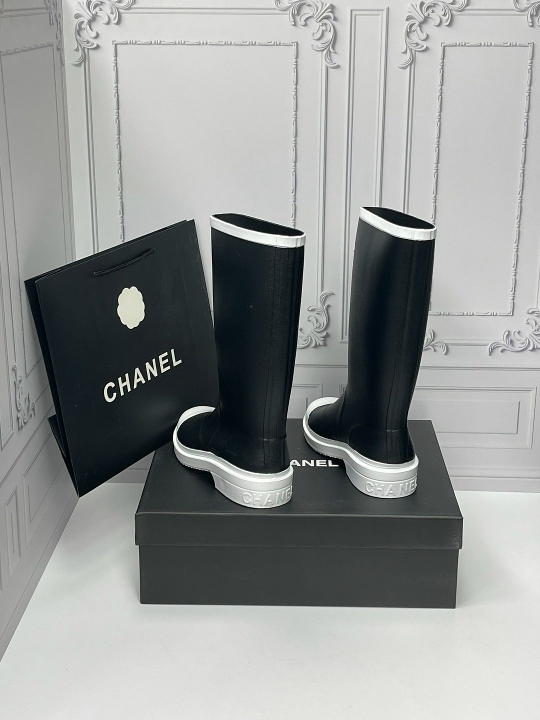 резиновые сапоги chanel,резиновые сапоги шанель,сапоги chanel,сапоги шанель,сапоги резиновые