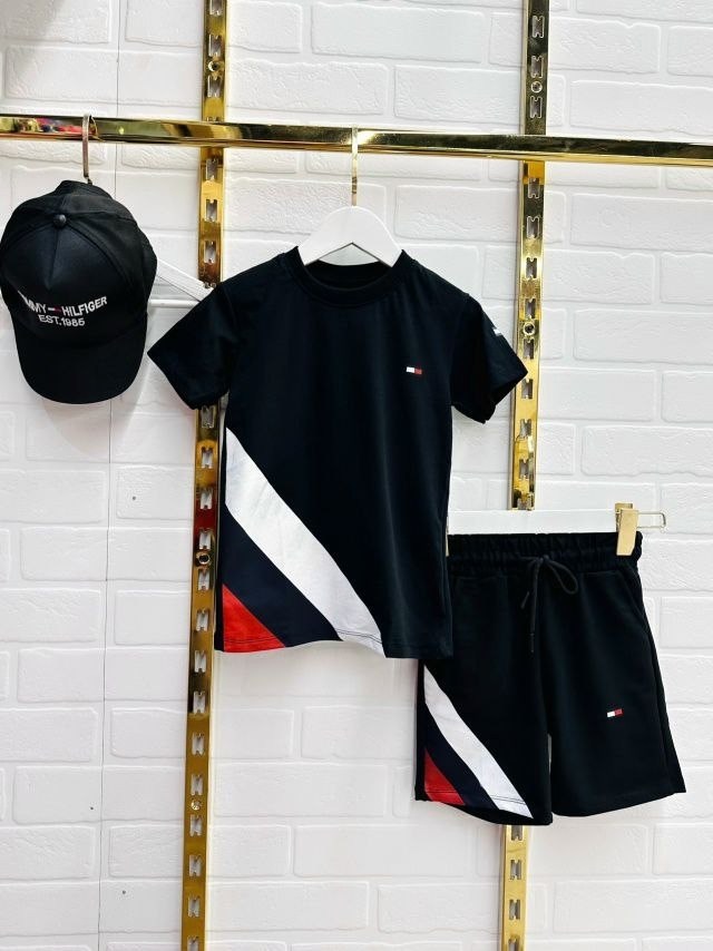 спортивный костюм tommy hilfiger,костюм шортами,спорт костюм,костюм для мальчика