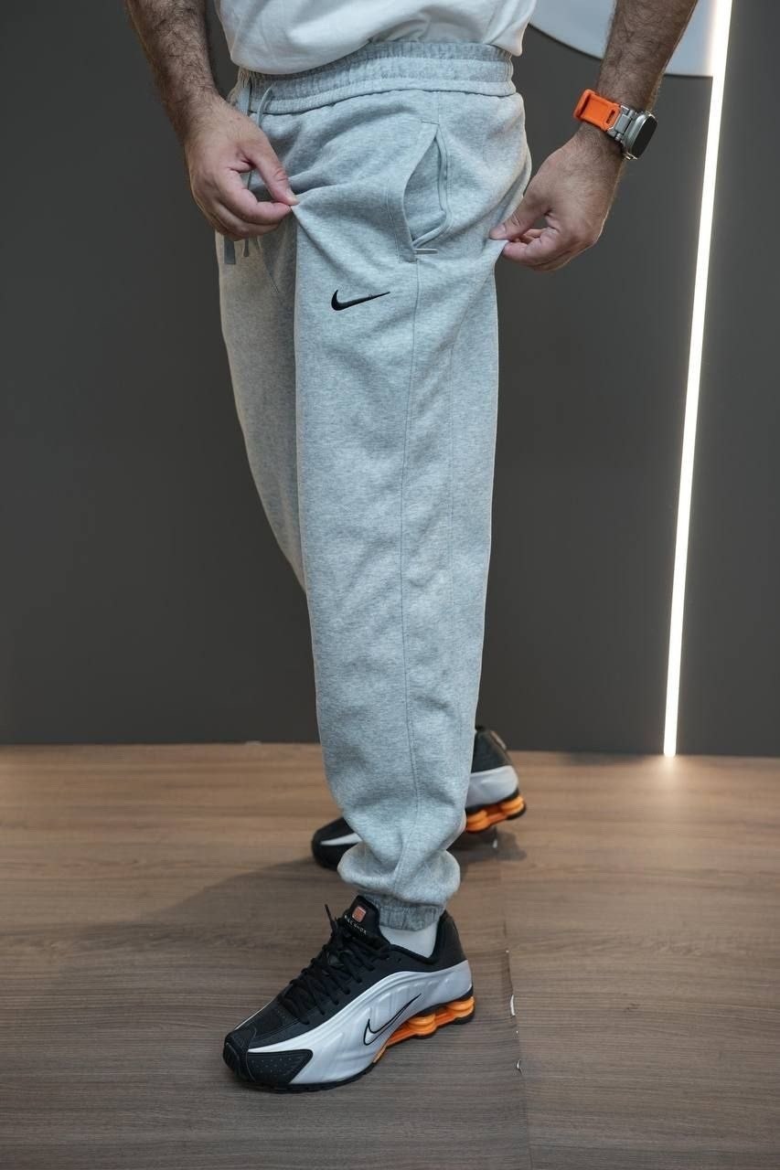 штаны спортивные,спортивные штаны nike,брюки спортивные,брюки спортивные трикотажные,спортивные брюки найк мужские