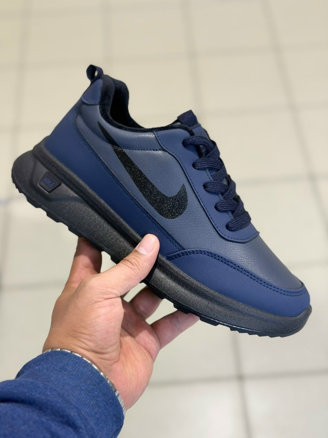 кроссовки,мужской кроссовки,,кроссовки nike мужские,спортивная