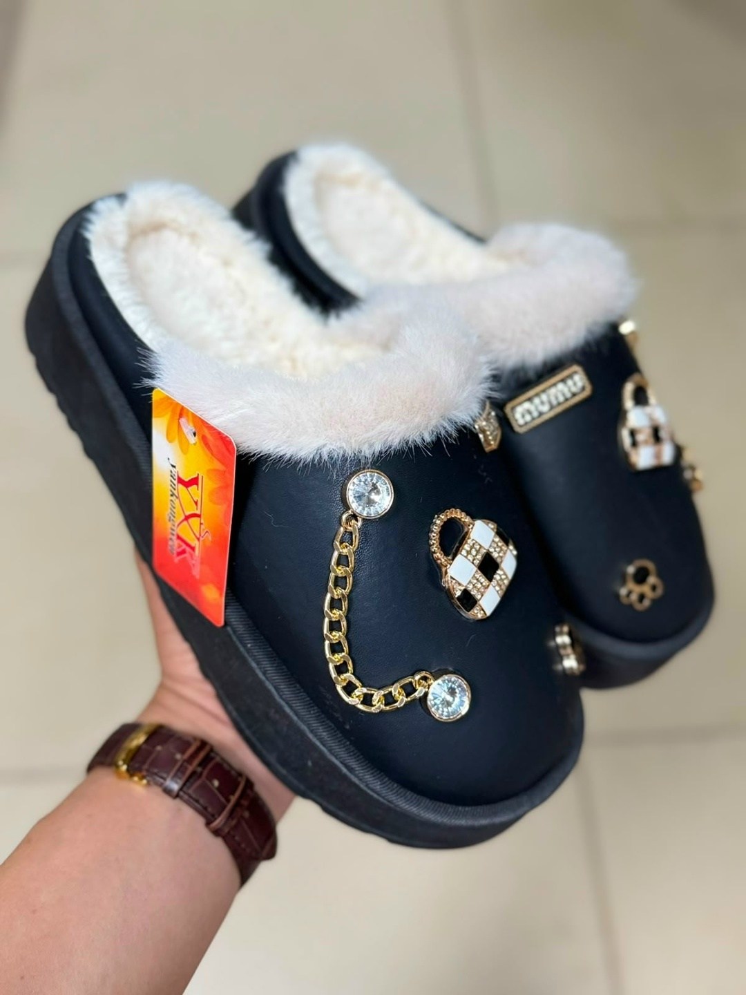 ,тапочки модные,тапки женские,тапочки зимние, женская