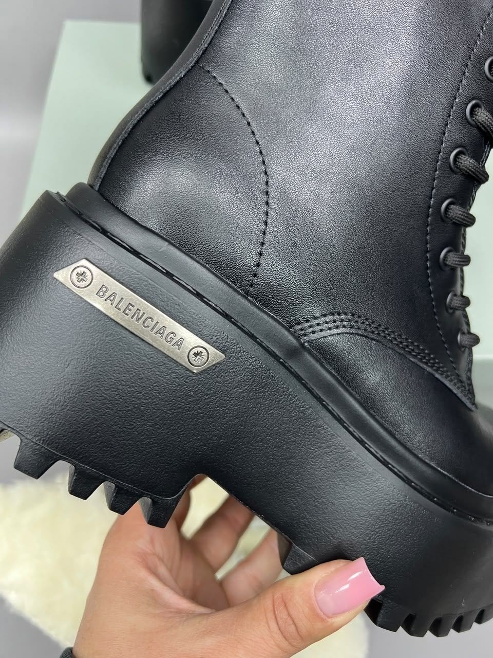 ,ботинки celine женские,ботинки женские,ботинки balenciaga,ботинки celine