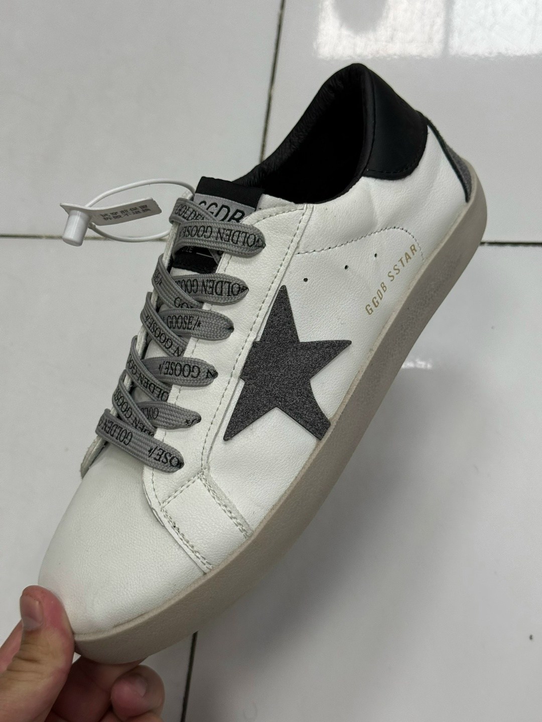 ,кроссовки golden goose,кеды golden goose,golden goose super star,golden goose