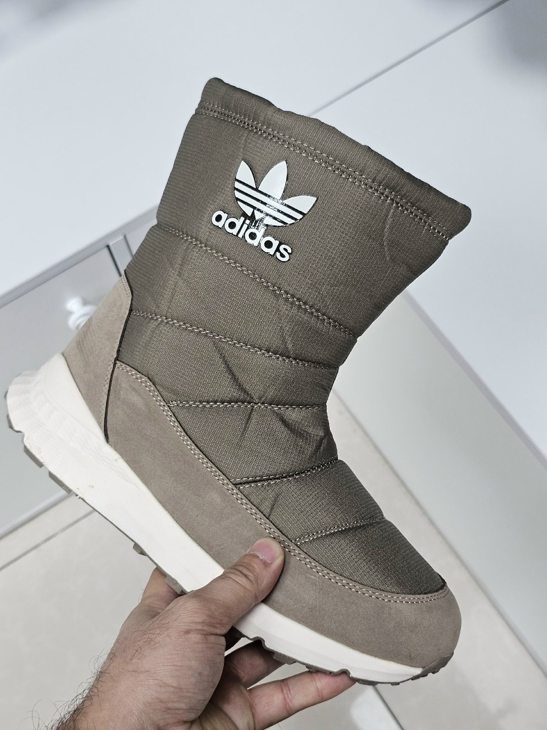 дутики высокие сапоги на меху женские adidas,adidas дутики,дутики адидас,дутики адидас женские ,сапоги мужские зимние дутики адидас