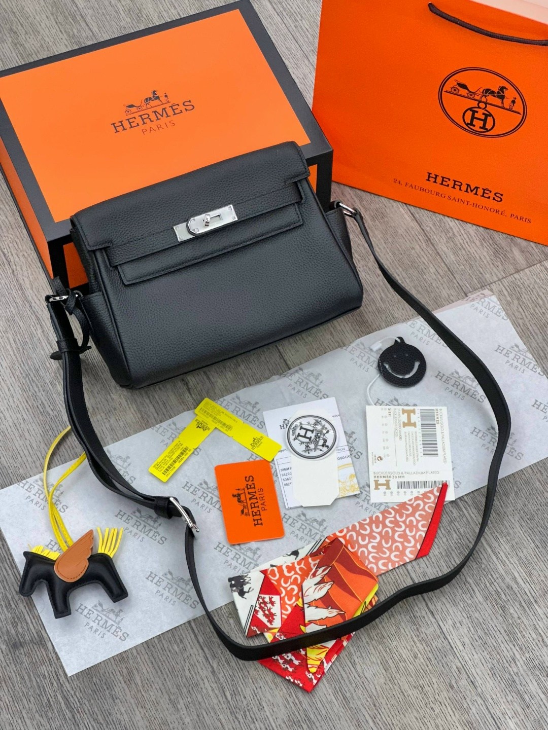hermes сумка,hermes сумка на плечо кросс-боди,hermes сумка на плечо,сумка через плечо hermes kelly,сумка hermes женская