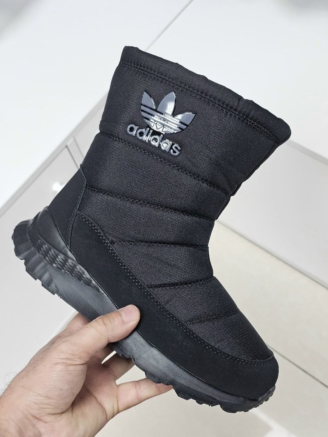 дутики высокие сапоги на меху женские adidas,дутики adidas,дутики адидас женские ,дутики зимние на меху adidas terrex,зимние сапоги адидас