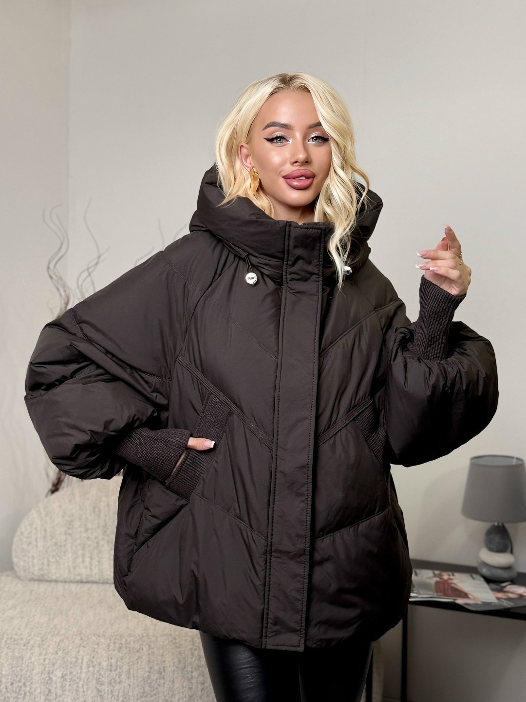 пуховик короткий зимняя куртка оверсайз с капюшоном milania style 262186173,пуховик короткий зимняя куртка оверсайз с капюшоном milania style,пуховик оверсайз зимний короткий черный semela,куртка овер