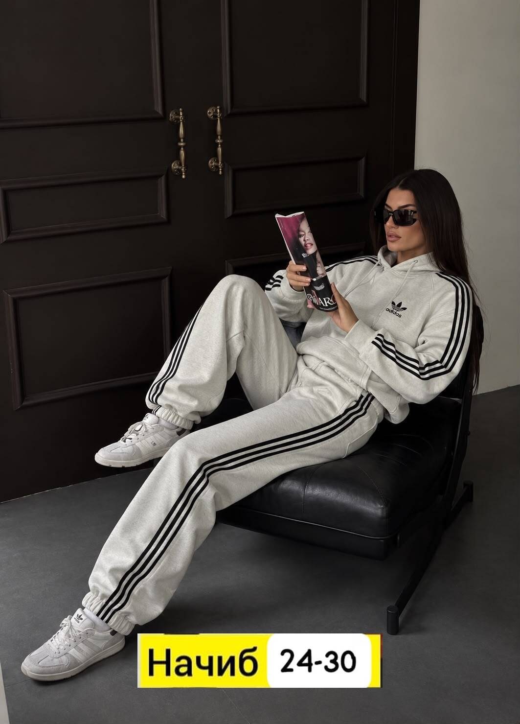 женский спортивный костюм adidas,адидас костюм женский,спортивные костюмы адидас,женский спортивный костюм,спортивный костюм