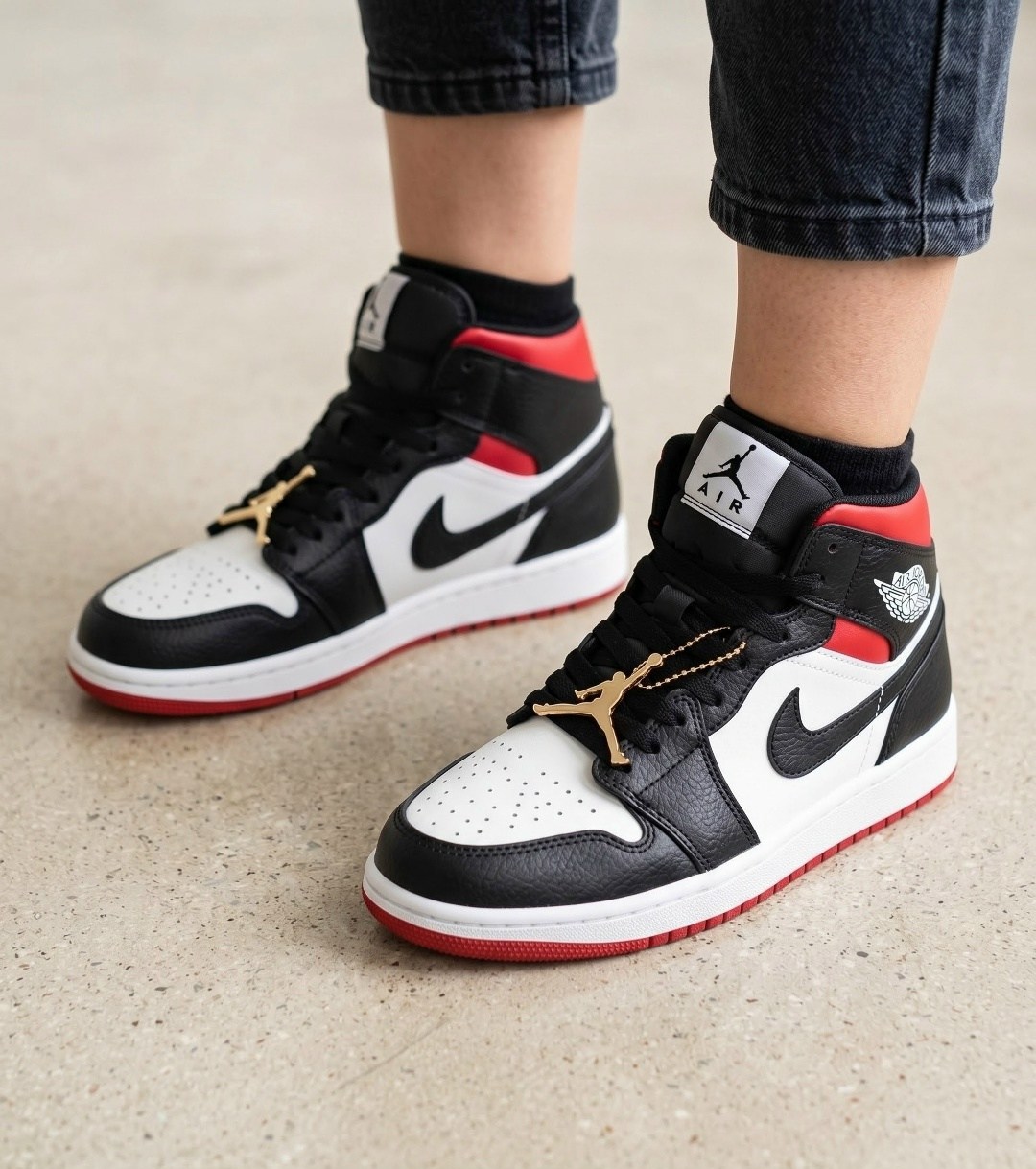 кроссовки найк джордан женские,кроссовки nike air jordan 1 retro high og,кроссовки женские nike air jordan 1,зимние кроссовки nike air jordan 1,мужские кроссовки nike air jordan 1 retro high