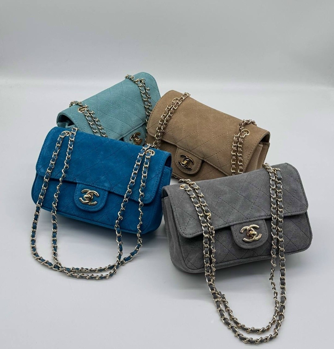 chanel brown suede mini classic flap,сумки шанель,chanel classic flap bag,бархатная сумка chanel,сумка chanel