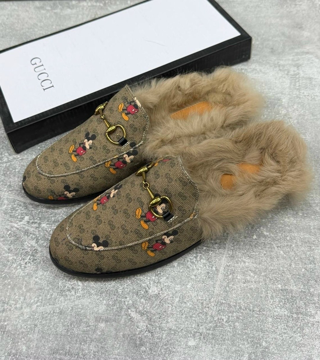 ,кожаные мюли гуччи,мюли gucci,тапки гуччи,мюли гуччи