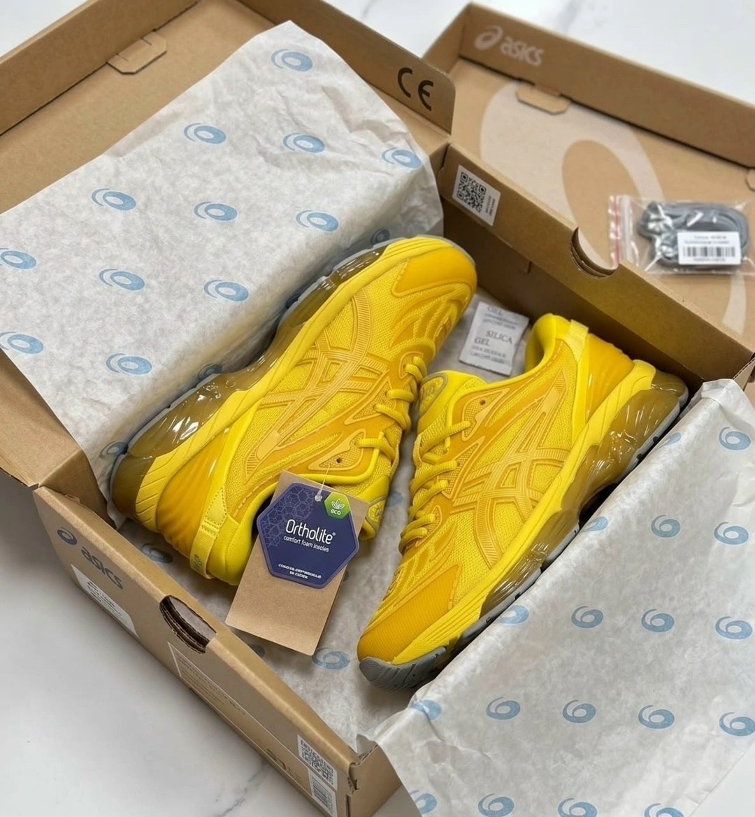 кроссовки asics,кроссовки мужские asics,asics желтые,кроссовки желтые,асикс желтые