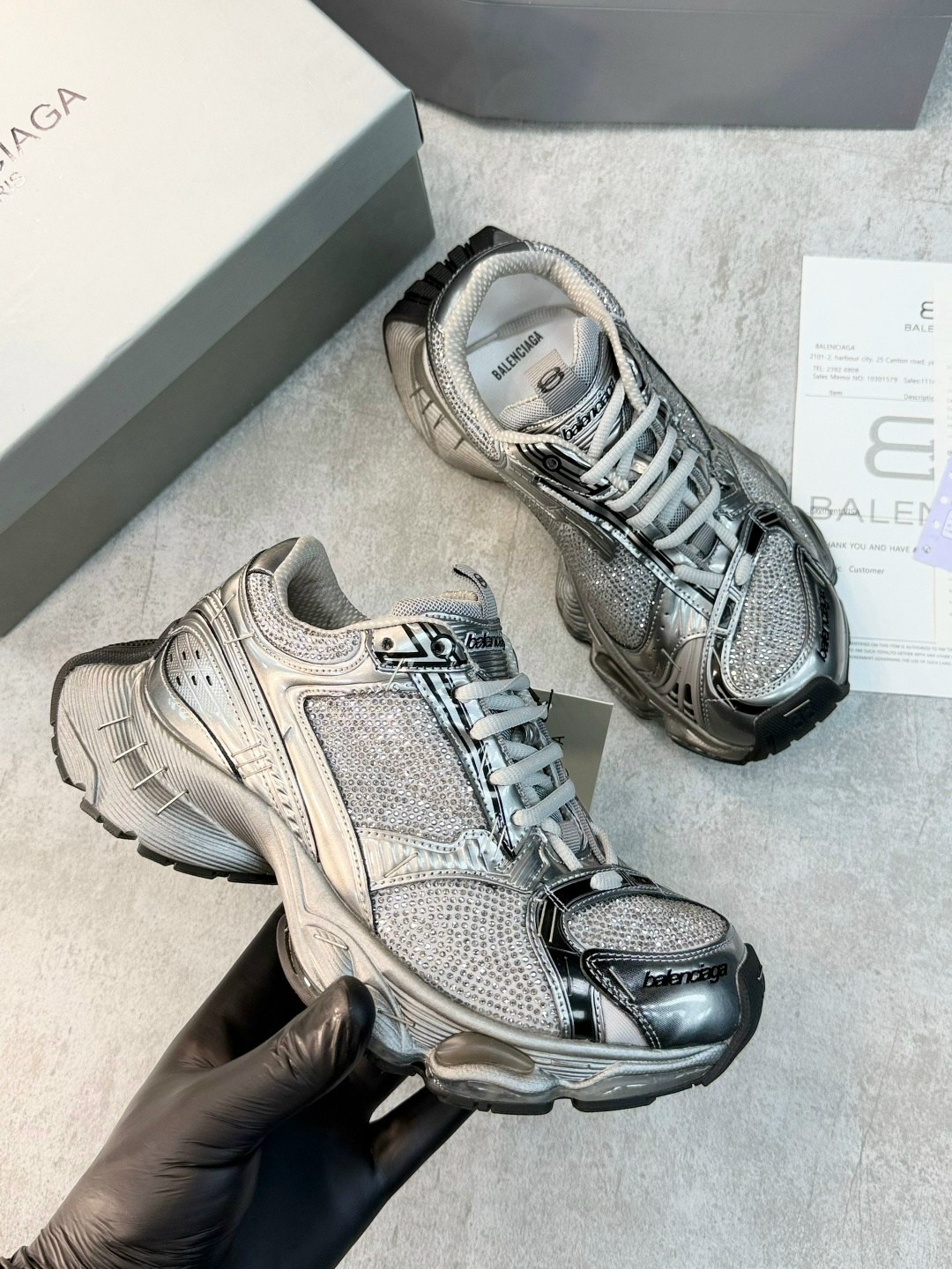 кроссовки женские balenciaga,кроссовки balenciaga на шнуровке,кроссовки легкие универсальные balenciaga,кроссовки баленсиага женские,кроссовки balenciaga