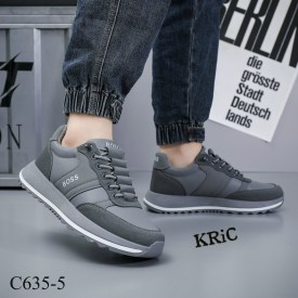 Кроссовки