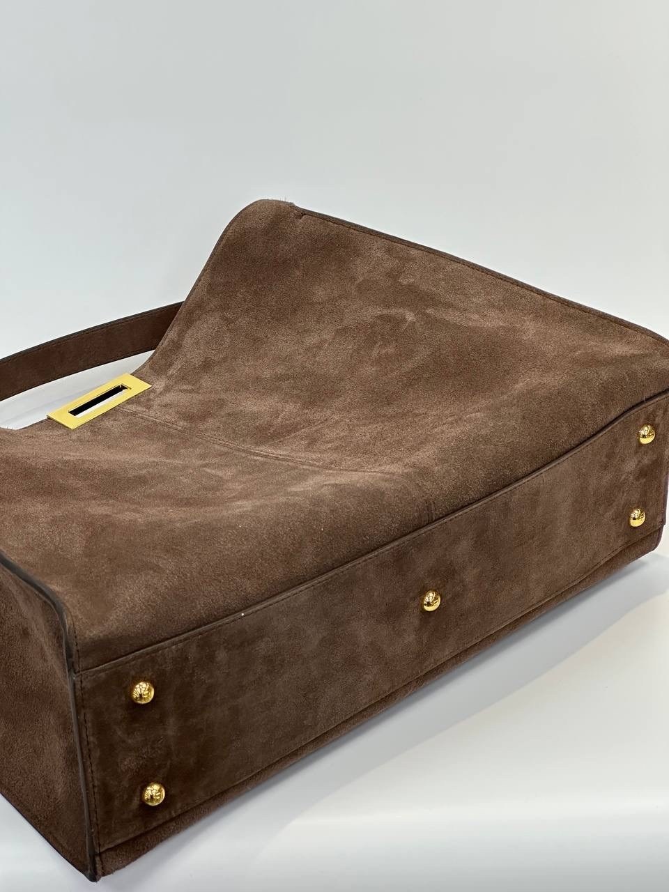 fendi сумка,сумка фенди,сумка женская fendi,сумка fendi peekaboo замшевая,замшевая сумка