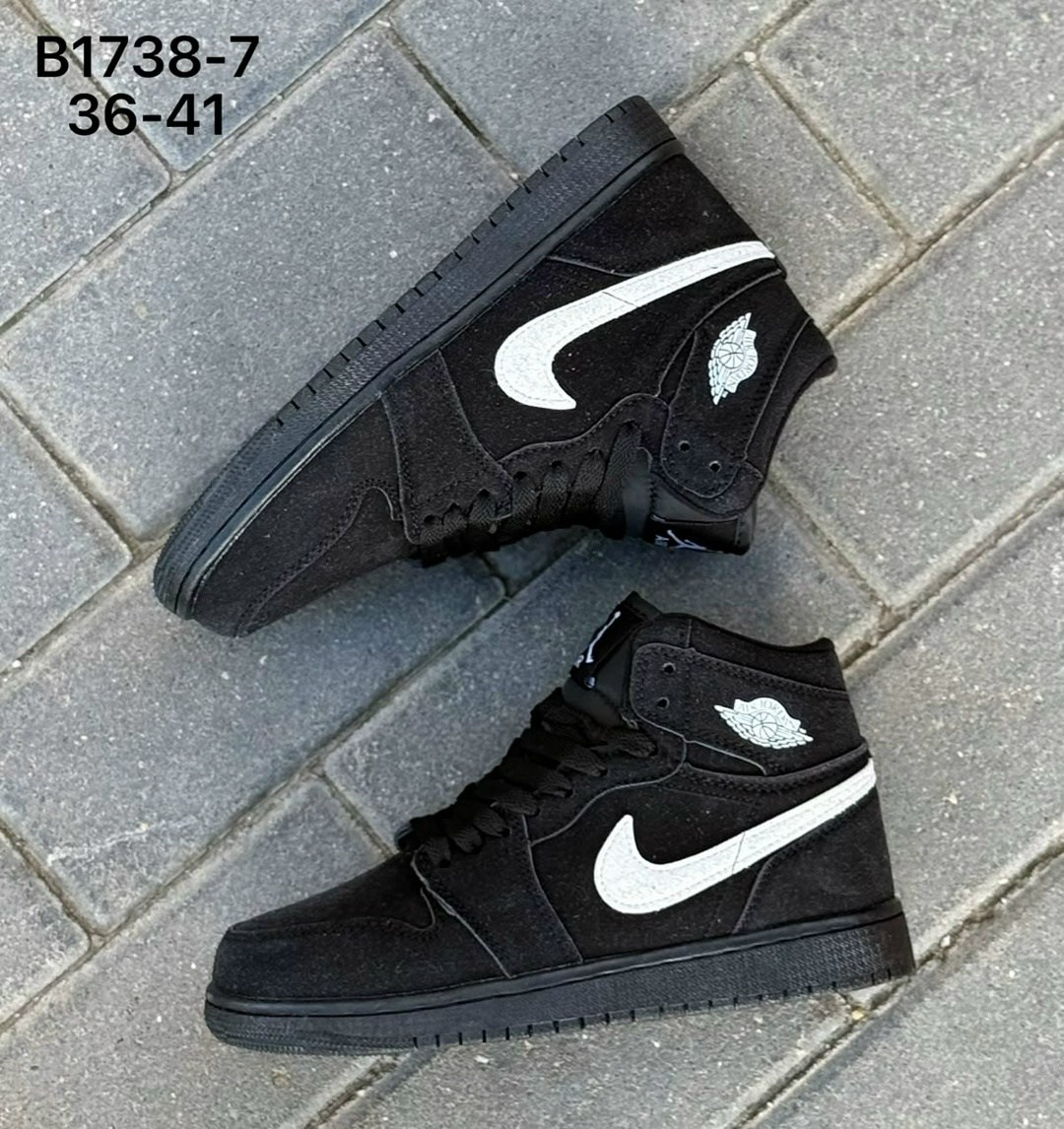кроссовки nike air jordan 1 retro high og зимние,кроссовки джорданы air jordan высокие демисезонные nike,кроссовки,nike air jordan 1 mid,мужской кроссовки
