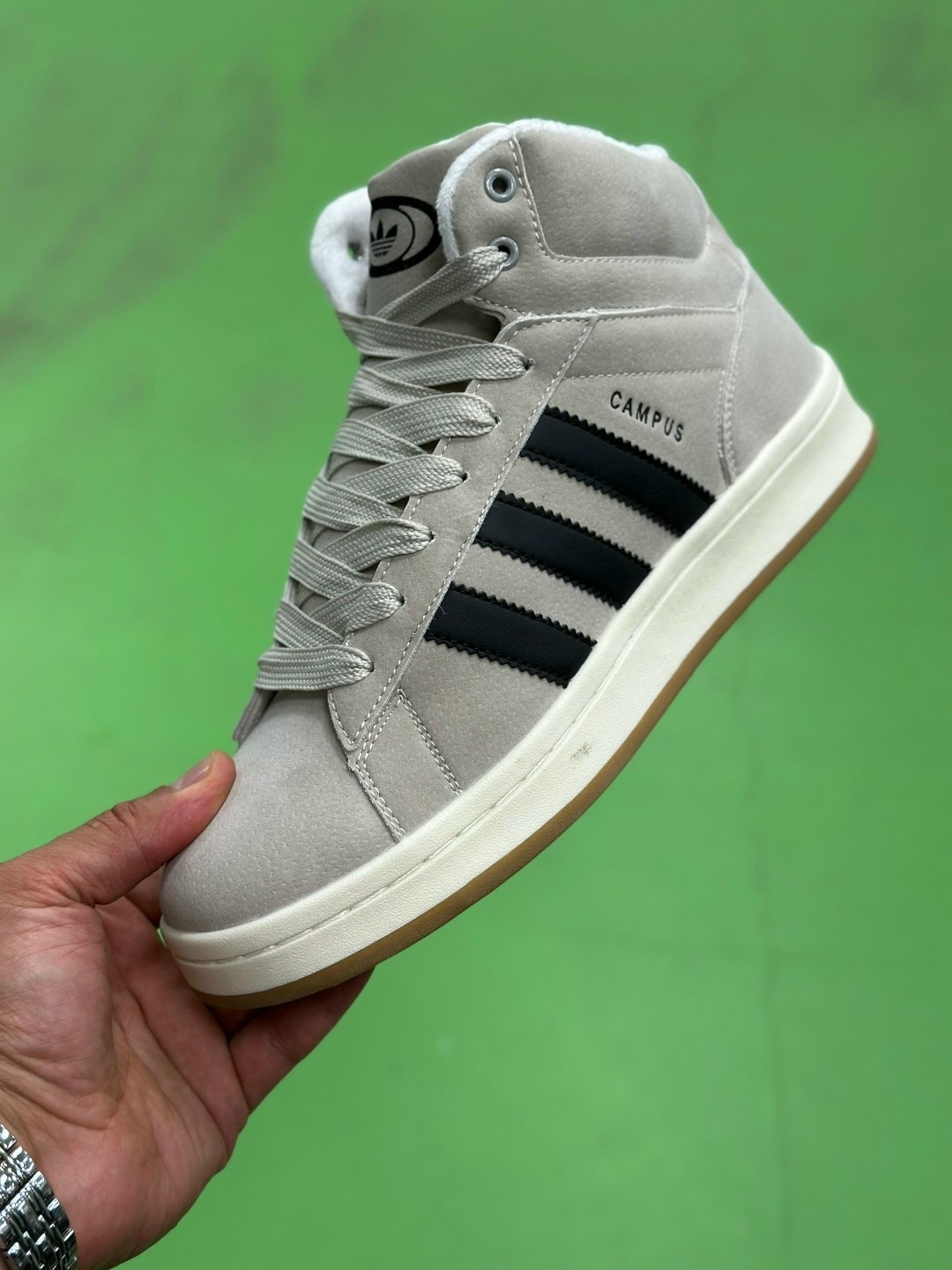 зимние кроссовки adidas campus high,зимние кроссовки adidas campus высокие с мехом,зимние кроссовки adidas campus high цвет серый,зимние кроссовки adidas campus,зимние кроссовки adidas