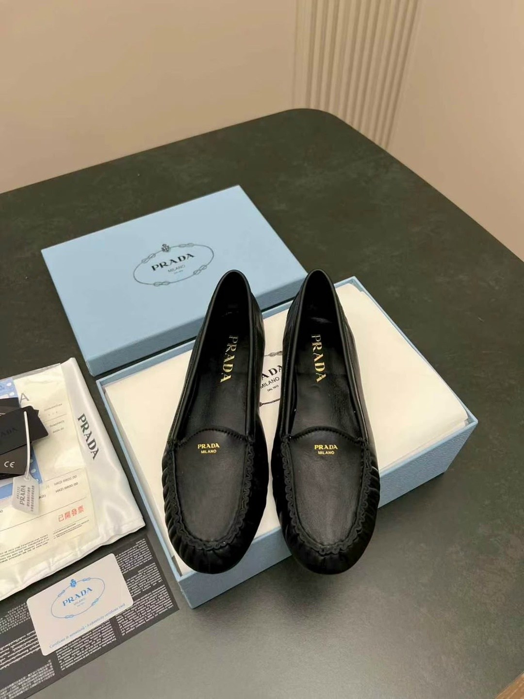 ,женские лоферы,прада лоферы,женская ,лоферы prada