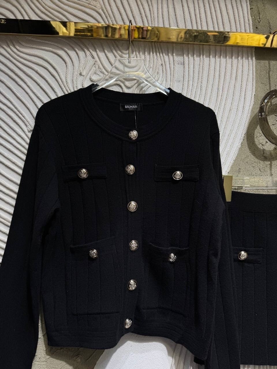 женское платье-пиджак balmain чёрного цвета,платье пиджак balmain,костюм с юбкой,костюм с юбкой женский,одежда женская