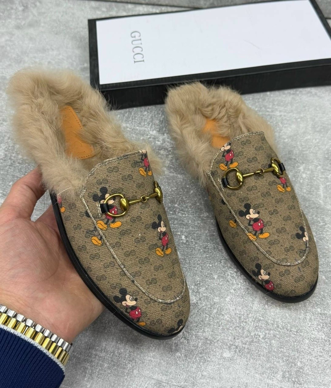 ,кожаные мюли гуччи,мюли gucci,тапки гуччи,мюли гуччи