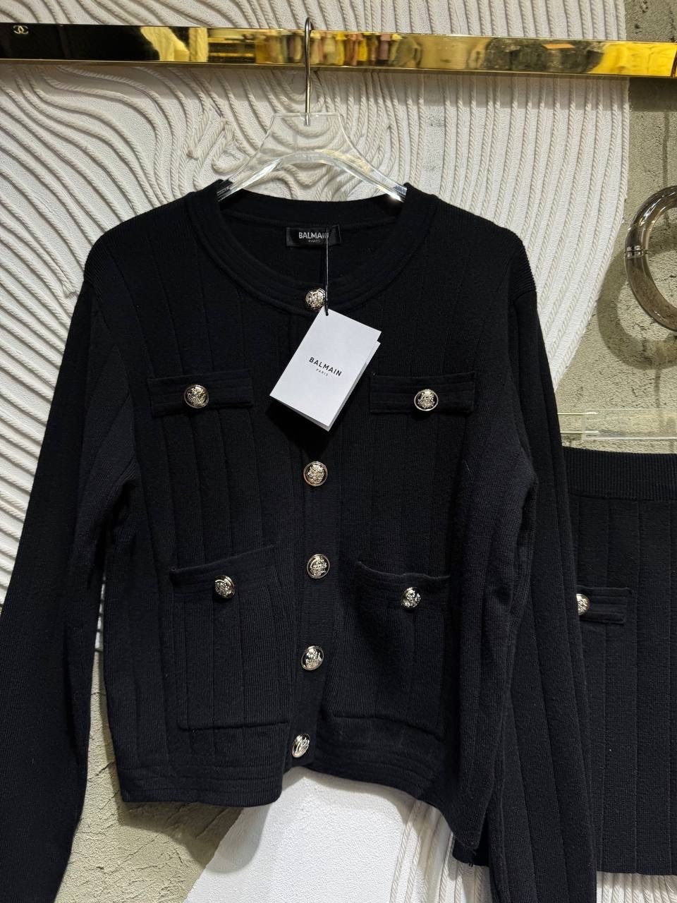 женское платье-пиджак balmain чёрного цвета,платье пиджак balmain,костюм с юбкой,костюм с юбкой женский,одежда женская