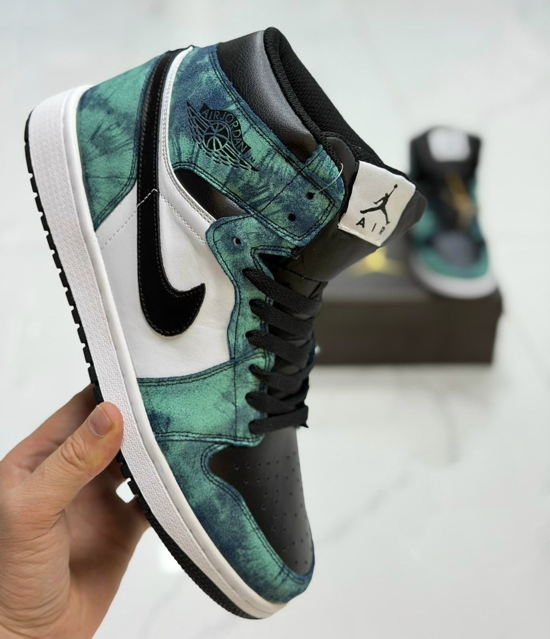 мужские кроссовки nike air jordan 1 retro high,кроссовки мужские nike air jordan,кроссовки nike air jordan 1,кроссовки мужские nike air jordan 1,кроссовки nike air jordan 1 retro high