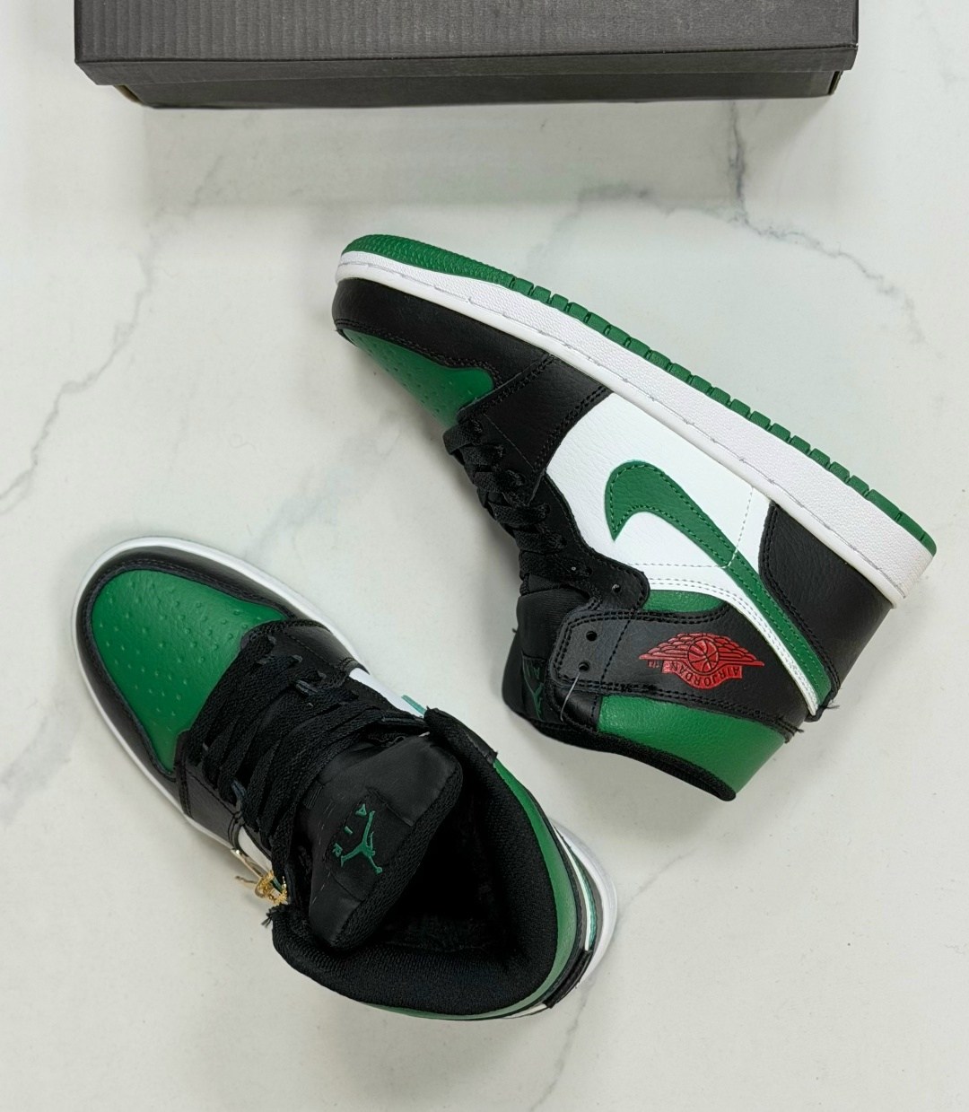 air jordan 1 mid pine green,nike air jordan 1 mid pine green,кроссовки nike air jordan 1 retro high og pine,кроссовки nike air jordan 1 retro high og,nike air jordan 1 mid