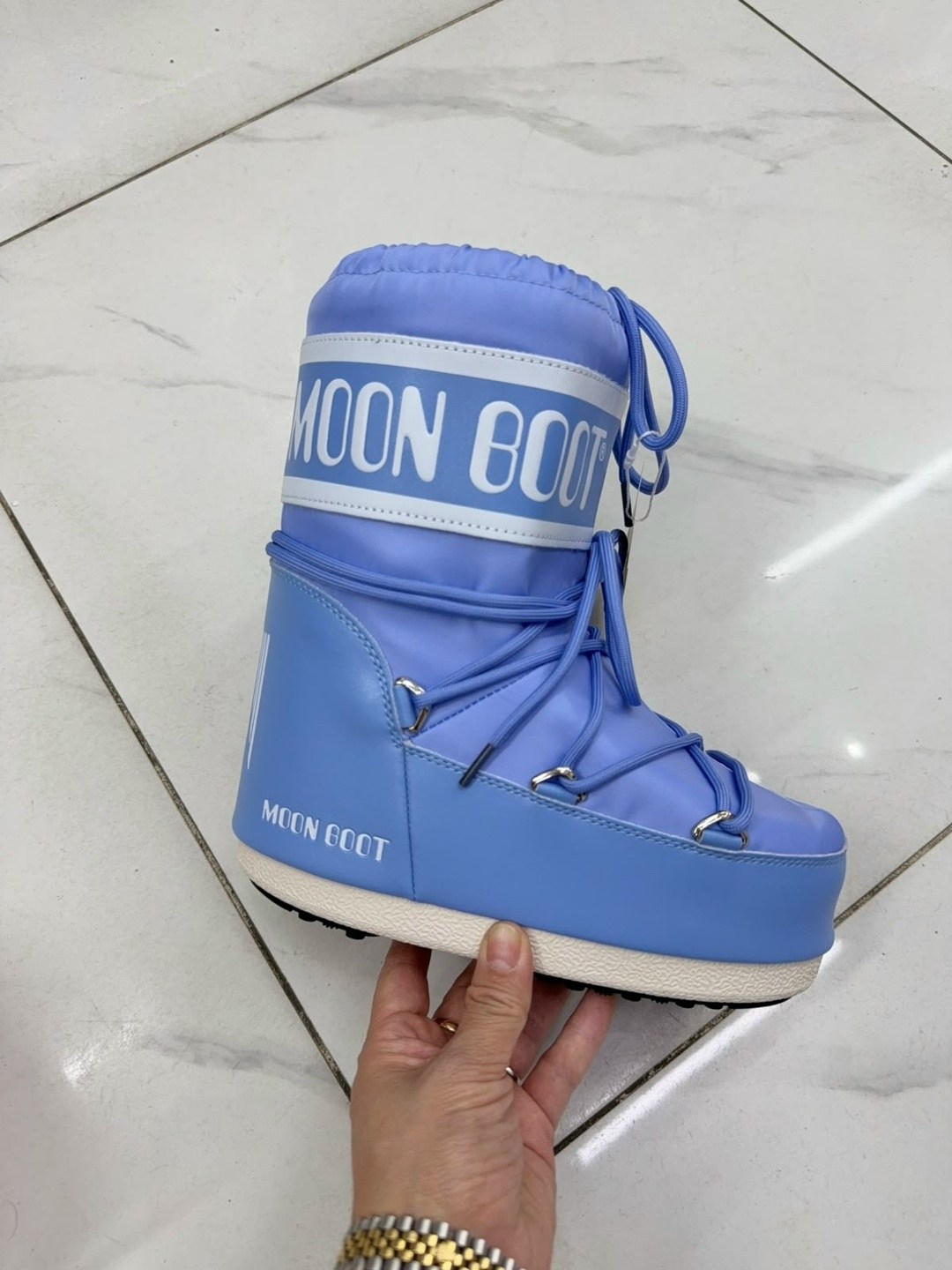 дутики moon boot,луноходы moon boot,луноходы женские,,зимние ботинки moon boot