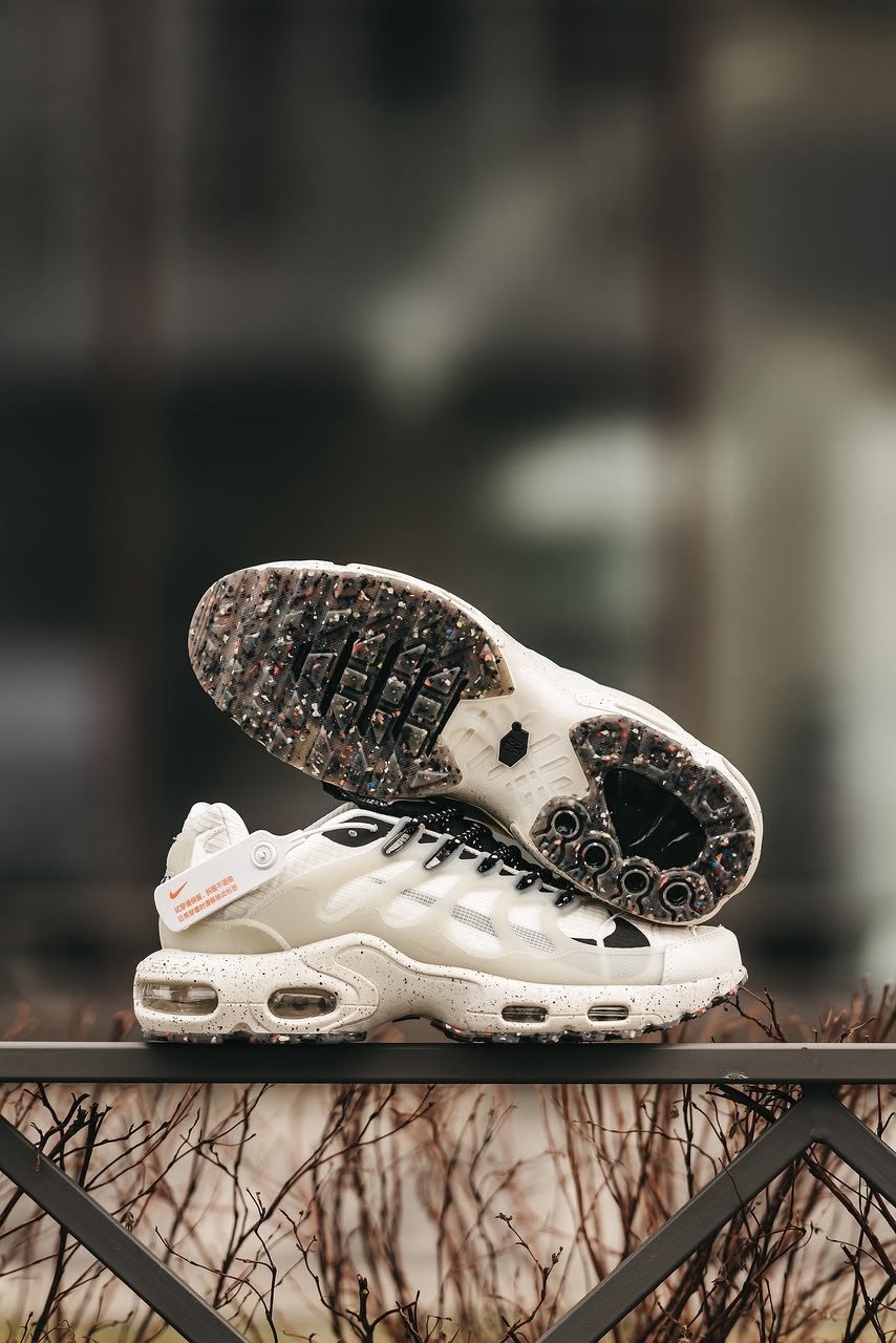 кроссовки nike air max tn plus terrascape,air max terrascape plus triple black,кроссовки nike air max terrascape plus,кроссовки nike air max plus tn,nike air max tn plus