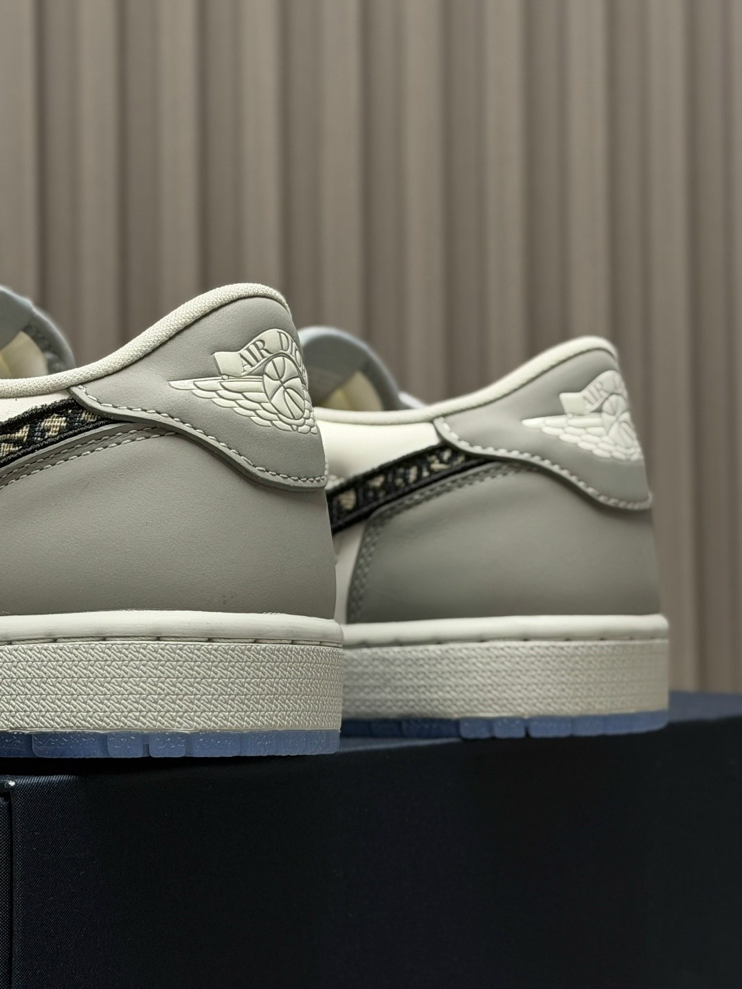 nike air jordan 1 low dior,кроссовки dior x air jordan 1 low,dior x nike air jordan 1,dior x nike air jordan 1 low,nike cn8608 002 dior x air jordan 1 low wolf grey